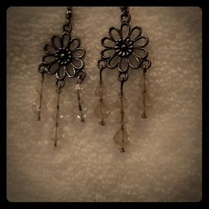 Silver flower with drop crystal dangles